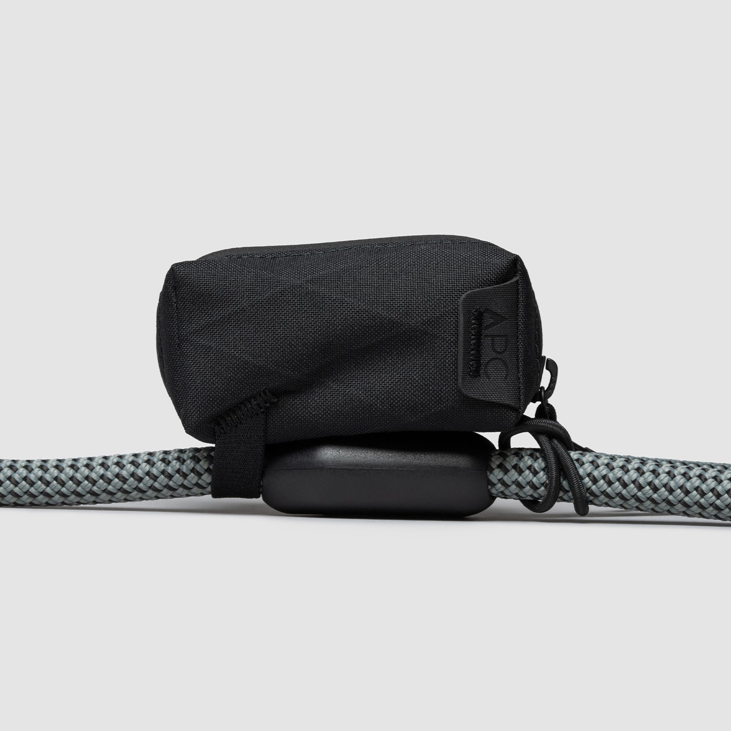Bottega Veneta Offers Lifetime Warranty on Handbags | Hypebae